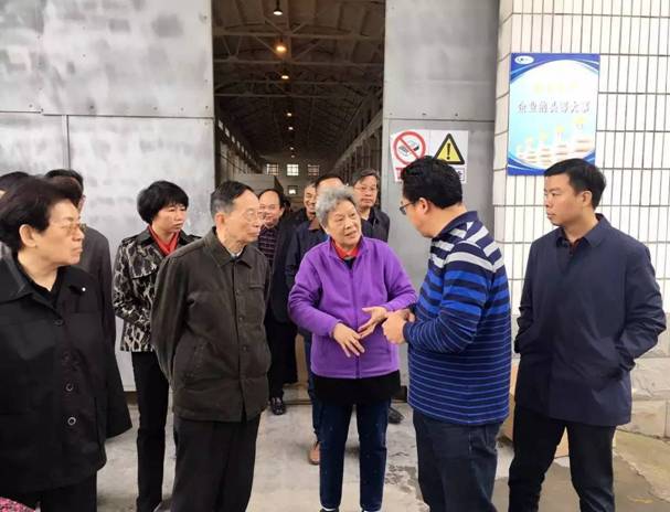 https://mmbiz.qlogo.cn/mmbiz_jpg/DCjWCKgMkYkF6dBTpIBGobkWlicYoaVgmZObnhm2nia0Fib5f1kib3yiakl8Tj1tfyCfUsNZDetKdmx0UuGAFRBlmnQ/0?wx_fmt=jpeg