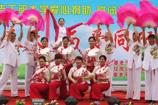 https://mmbiz.qlogo.cn/mmbiz_jpg/DCjWCKgMkYnCibrDXnYmMBpdQIdenlaEYdGicTklnOa9QVKfzCAoZJOP2HnKqibnSgLYRLrtt3CoQZk6U5Hiau6UwQ/0?wx_fmt=jpeg