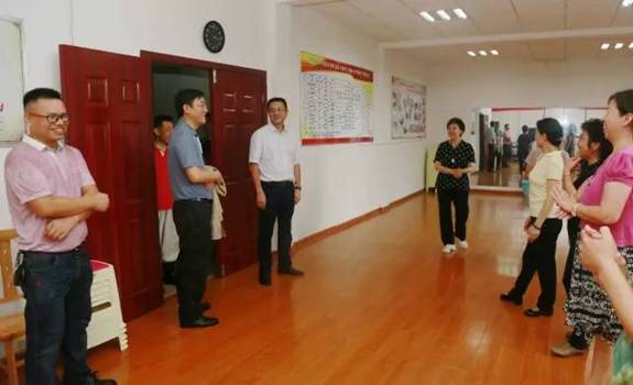 https://mmbiz.qlogo.cn/mmbiz_jpg/foRPA3bjMvDVsGaP3PGylQOXNmIQqb3snd4Fia5NCgLSSPAGyeALWaBPicqkm0e4iaDSwcy6YsdSHvib2rQW2TJndg/640?wx_fmt=jpeg