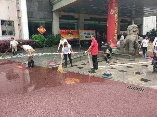 https://mmbiz.qlogo.cn/mmbiz_jpg/tgR93XDYT08sjM5R09wQ6AyVkcB3icviaJs8pWYqH7nqruIfaA8F4AlxMYdIic139mOUZlX5nLOZDzzibCDqdZYIdg/640?wx_fmt=jpeg