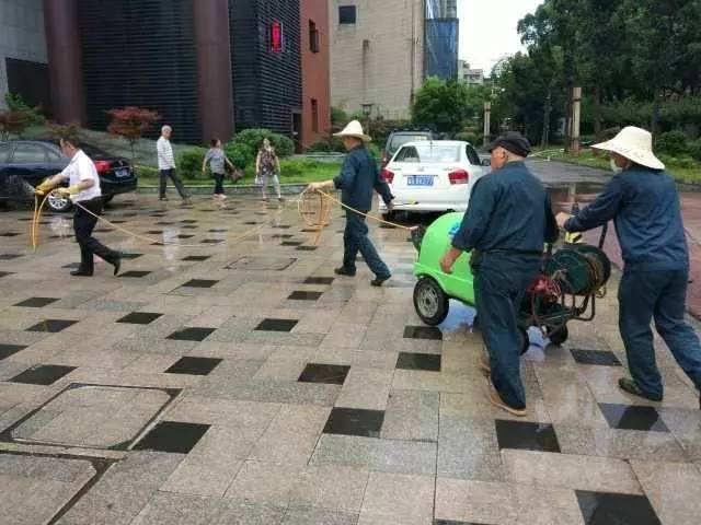 https://mmbiz.qlogo.cn/mmbiz_jpg/tgR93XDYT08sjM5R09wQ6AyVkcB3icviaJ64Nmib3NLSooWtGrNicNlUdibVkU619hjPrSQrSdnsHTqyN3JPCKo1OVg/640?wx_fmt=jpeg