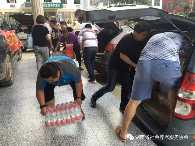 https://mmbiz.qlogo.cn/mmbiz_jpg/ibQ1x8hIYvIcky7y3d0aabPP32AT0hJBudvnGcFTkDMz0UncvIkjA4CVt6Rv5ZFlCWn1LWhDTWC5hzQhB3xhsGA/640?wx_fmt=jpeg