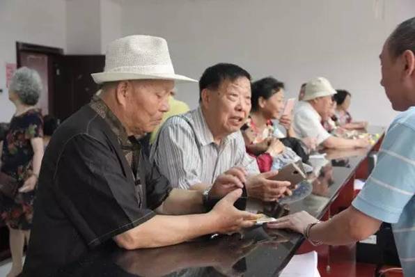 https://mmbiz.qlogo.cn/mmbiz_jpg/tgR93XDYT0ic8uam5x9H5mzgiburYZIAiaSYoY0LYHGtUwic5u9h3PlHIAFClmZnLC3BTnJD0HwUfOGOhXpYibM6D3w/640?wx_fmt=jpeg