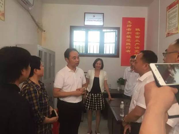 https://mmbiz.qlogo.cn/mmbiz_jpg/DCjWCKgMkYlxghtjqExX1LIh9k7kYExj2o9icE2AbOibYIGgc1zy3fMbsuGj6kJB4Owf1dAvicCVblw2t5XZez2cA/0?wx_fmt=jpeg