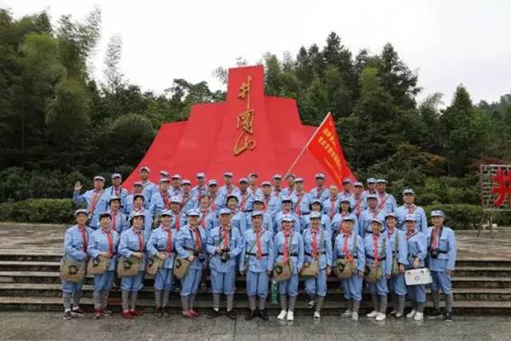 https://mmbiz.qpic.cn/mmbiz_jpg/4OOmbt9gmcsT8OsRVmiamLD98ibUibDcUn2BztBZnxyGLsXexcyFoJaXTROeVhfEyicx4Oe7mbxTCLVSJHXxVocvibg/640?wx_fmt=jpeg