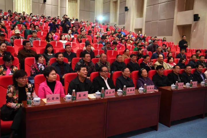 https://mmbiz.qpic.cn/mmbiz_jpg/tgR93XDYT0ibdcerMU7Tf0Dec7CUHoPcicnNbUP1MHPuYtAOZUs8fMADSKa4QvxiaRnrQWNydB1cXibolpibnZficKDA/640?wx_fmt=jpeg