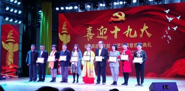 https://mmbiz.qpic.cn/mmbiz_jpg/tgR93XDYT0ibdcerMU7Tf0Dec7CUHoPcicUtSIkDoM5WOHMG7gCTcTjxe6WFkzGELJabib7zbKk3URxticNVRNIGVg/640?wx_fmt=jpeg