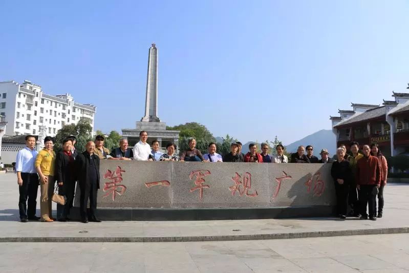 https://mmbiz.qpic.cn/mmbiz_jpg/DCjWCKgMkYnl9icnpr96erGN8vxwKJtIA5HbqJy9jqbfhb3z34iawVicLyY5f0UJL7HaYX7K8mMCmAAicQCJH9xzLA/0?wx_fmt=jpeg